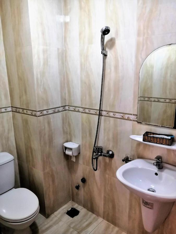 Quoc Te 2 Hotel Nha Trang Exterior foto